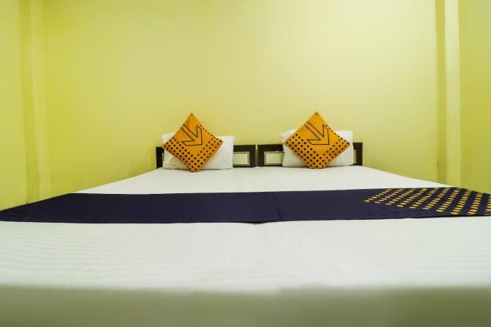 SPOT ON Sarnath Tourist Guest House