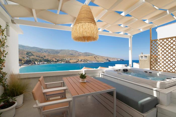 ISTION ANDROS LUXURY SUITES