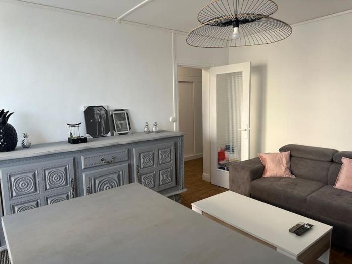 Appt rénové ds residence 4pers parking -Zenith