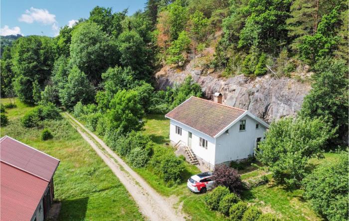 1 Bedroom Cozy Home In Lysekil