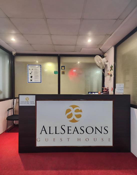 All Seasons Guest House I Rooms & Dorms