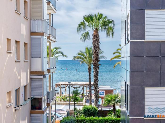 APARTBEACH SUNSET HOUSE SALOU y VISTAS PLAYA