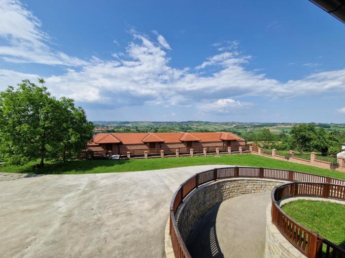 Apartmani Vinarije IN
