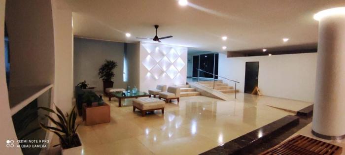 Vista directa al mar con amplia terraza y 3 habitaciones