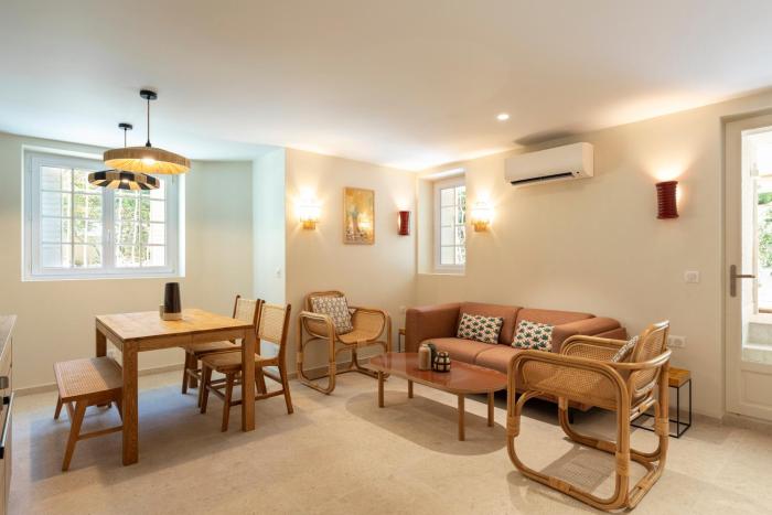 Modern Luxury Apartment 6 pax