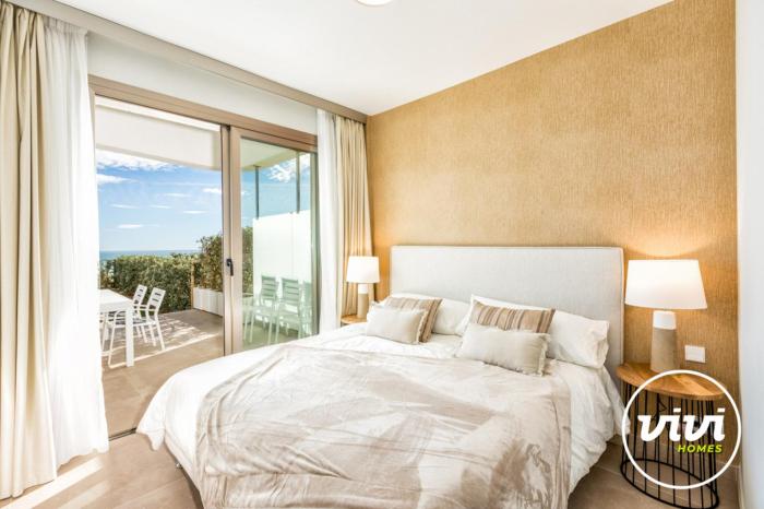 ViVi Homes - Blue View Pool, Sauna, Gym & Sea View