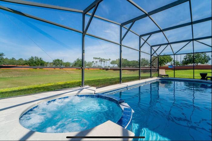 615 - Superb Themed Roomed 5 Bed Villa with Private West Facing Pool and Spa with No Rear Neighbors