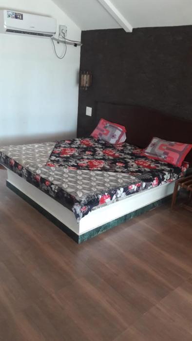 Manali Beach Resort