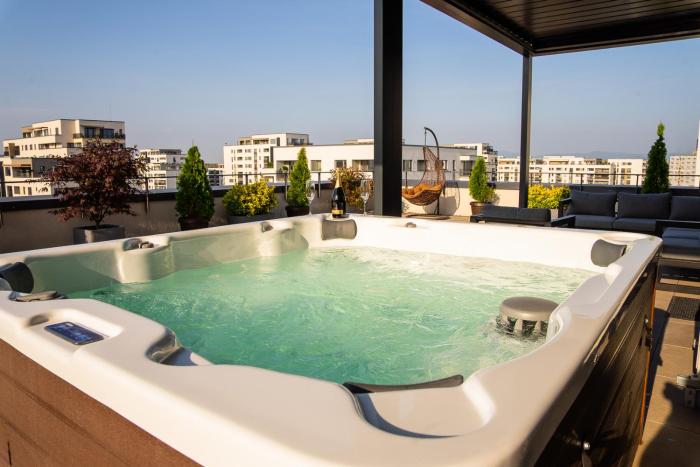 Penthouse Eliza - Coressi