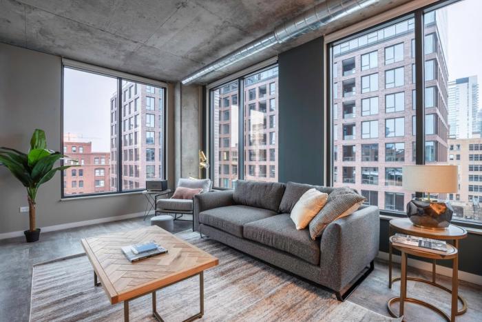 W Loop 1BR w Gym Pool WD nr Fulton Mkt CHI-213