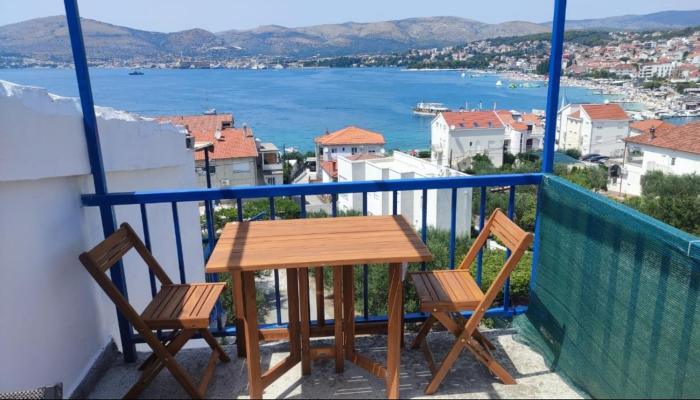 Studio apartman Trogir