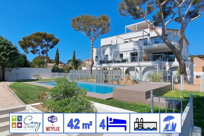 Magnifique T2 - Les pieds dans leau piscineplage