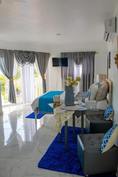 Royal Terrace IV (King)