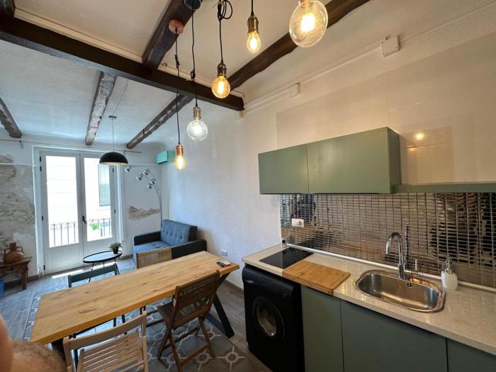 El Barrio Alicante , Playa y Casco Antiguo