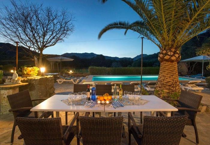 Can Reus by Vintage Travel