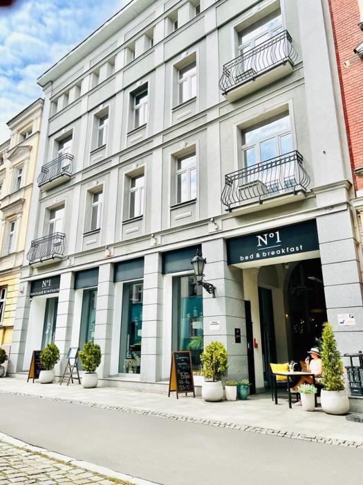 No1 Bed&Breakfast Restauracja ŚNIADANIE I PARKING W CENIE!