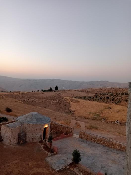 Dana Nabil Ecu Camp House - Main Gate Dana nature reserve
