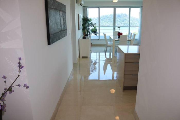 08A Stunning Rooftop Pool-360 Views of Sea & Canal