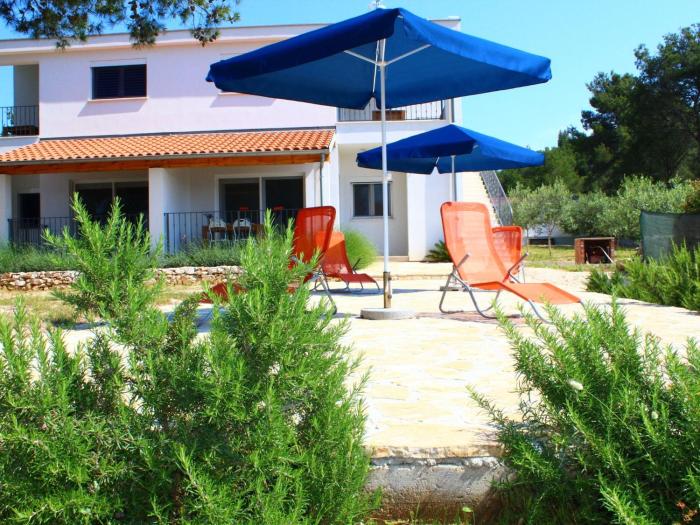 Apartment on Dugi Otok near Sakarun Beach