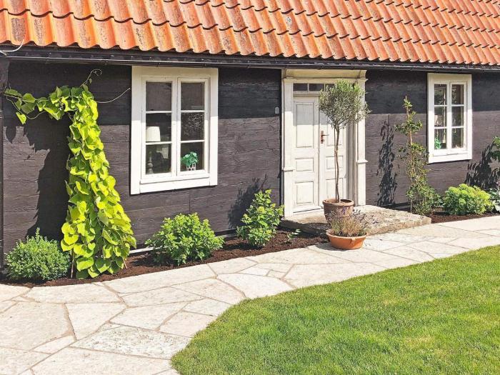 6 person holiday home in KÖPINGSVIK-By Traum