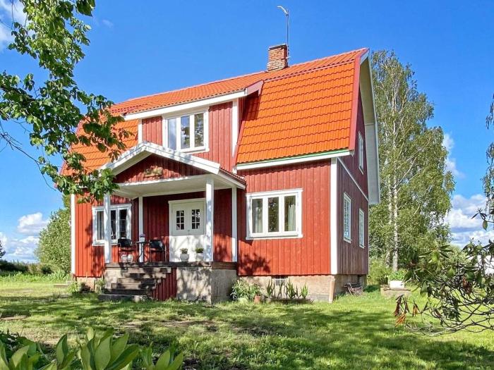 8 person holiday home in VÄSTRA ÄMTERVIK-By Traum