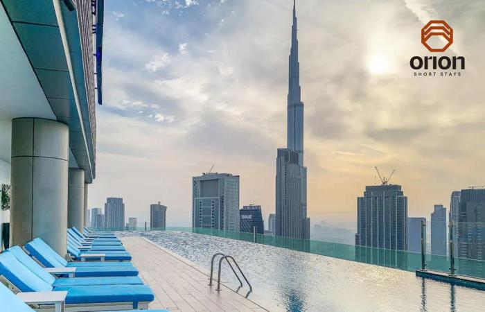 Paramount 2 Bed Apt, Roof Top Bar and Pool overlooking Burj, Triple Balcony, Fully Equipped, Free Toiletries, Full Kitchen, 2 and half Bathrooms, Ground Floor Supermarket, Influencers Haven, Sunrise and Sunset Views over the Sea FromBalcony