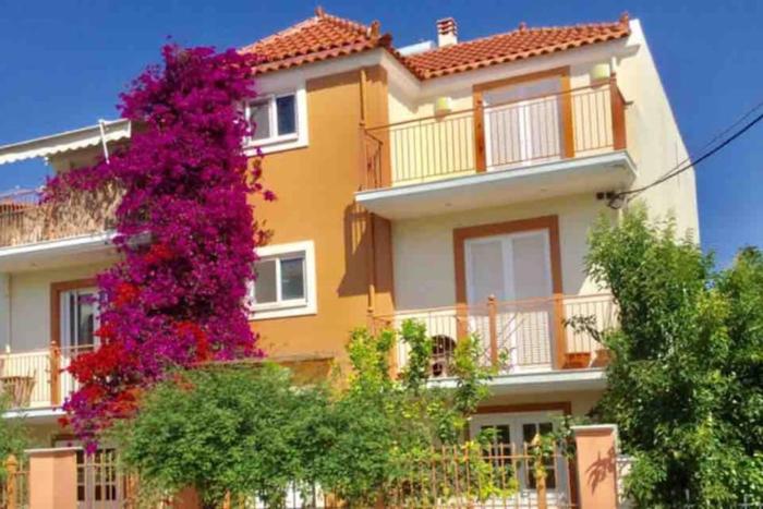 Romantic Nafplio Getaway Apartment SAVE