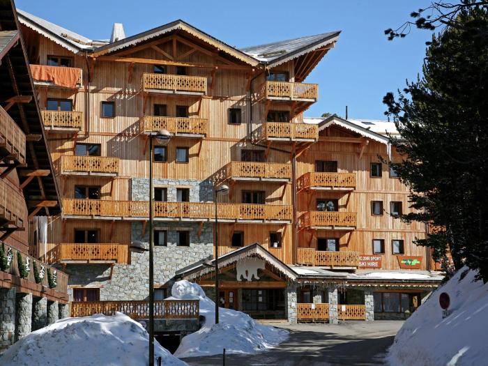 Luxury Chalet with Pool