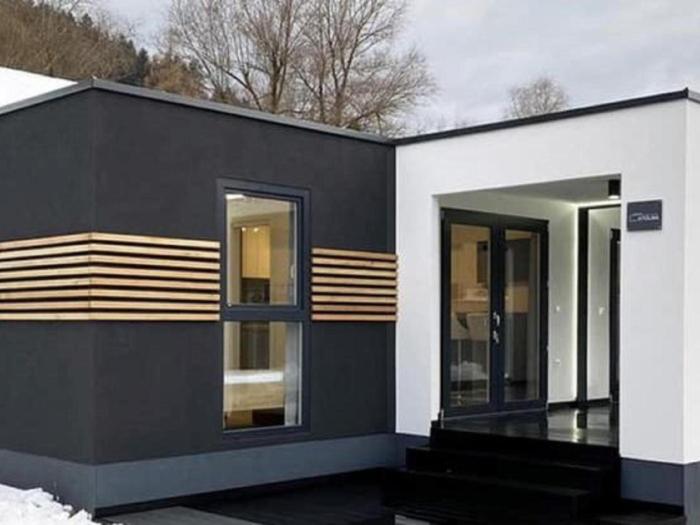 Mobile home in Drage with garden