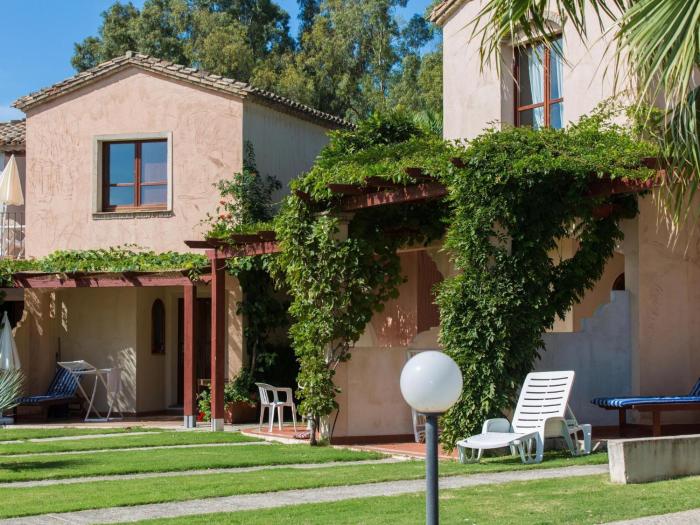 Holiday Home in Pula with Pool