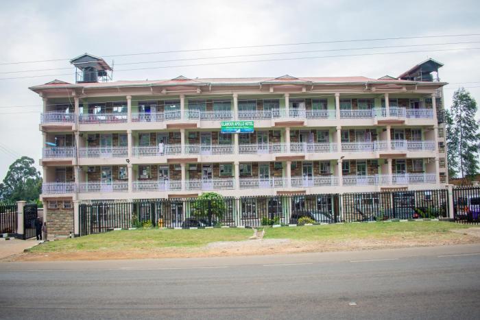 GLAMOUR APOLLO HOTEL