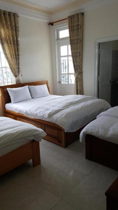 KHÁCH SẠN HOÀNG OANH