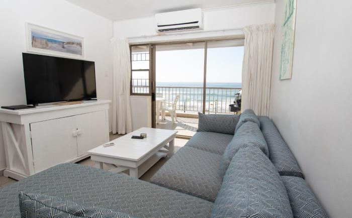 5 Bronze Beach Umhlanga Rocks