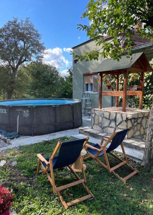 Idila pod Rtnjem - Najam cele vikendice sa bazenom