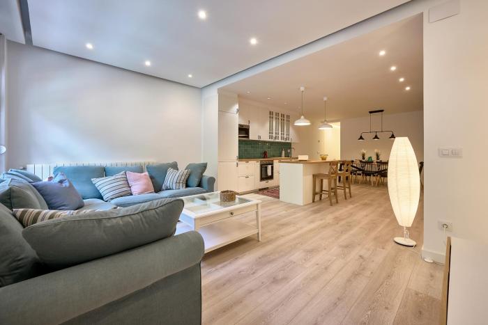 Casita Mela - Apt. p8 pax con terraza en Logroño