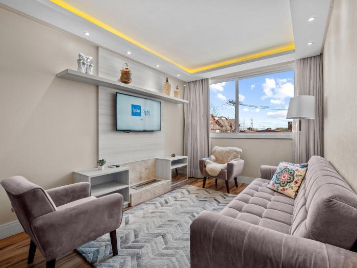 300 metros, Rua Coberta Centro - Solar Encantado