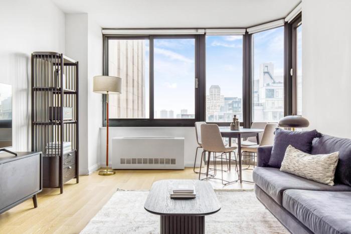 Tribeca 1BR w Gym Elevator nr FiDi NYC-738