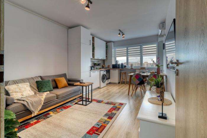 Homie Studio Apartment - Private Parking - Self Check-In