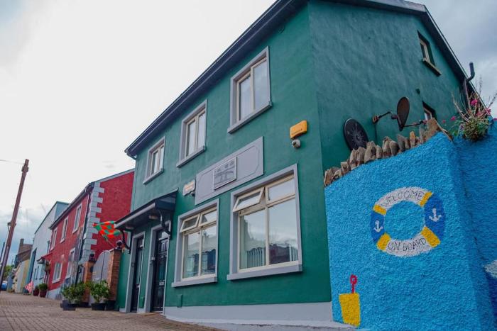 2 Bed on The Main Street