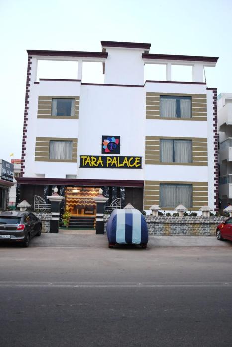 HOTEL TARA PALACE