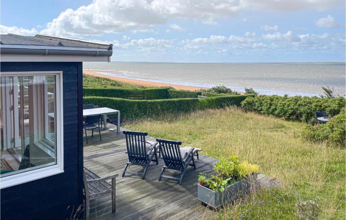 Awesome Home In Esbjerg V With Wifi