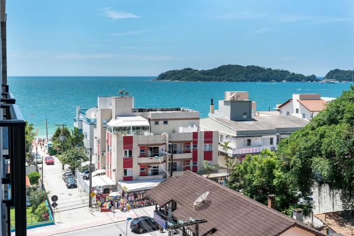 502 Bl 03 - WaldGarten Bombinhas - 50 m do Mar - Condomínio de Alto Padrão - Piscina - Academia - Salão de jogos