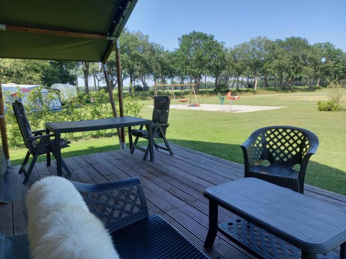 Comfort Safaritent 6 pers en Mini Camping