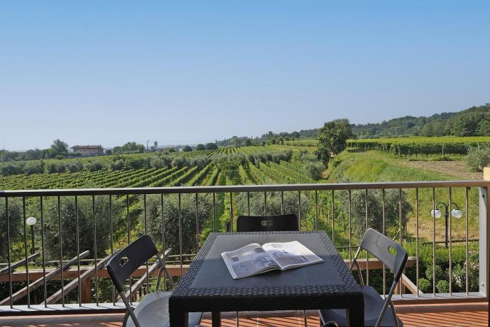 Borgo Alto P1-16 by Wonderful Italy