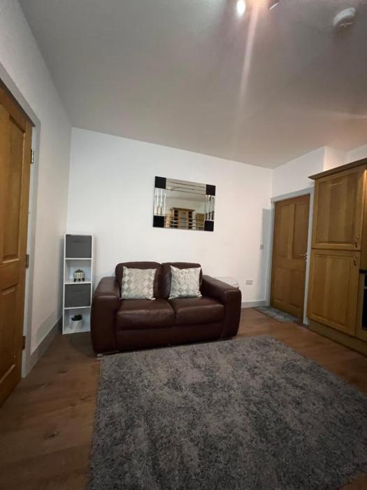Flat 3 Rylands Street