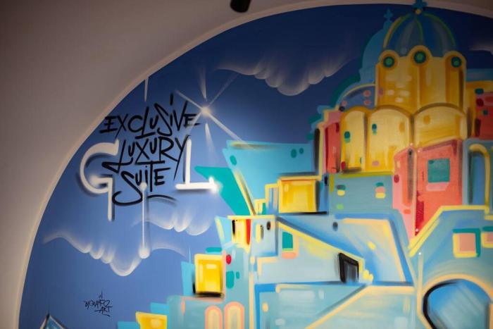 GL Exclusive Luxury Suite