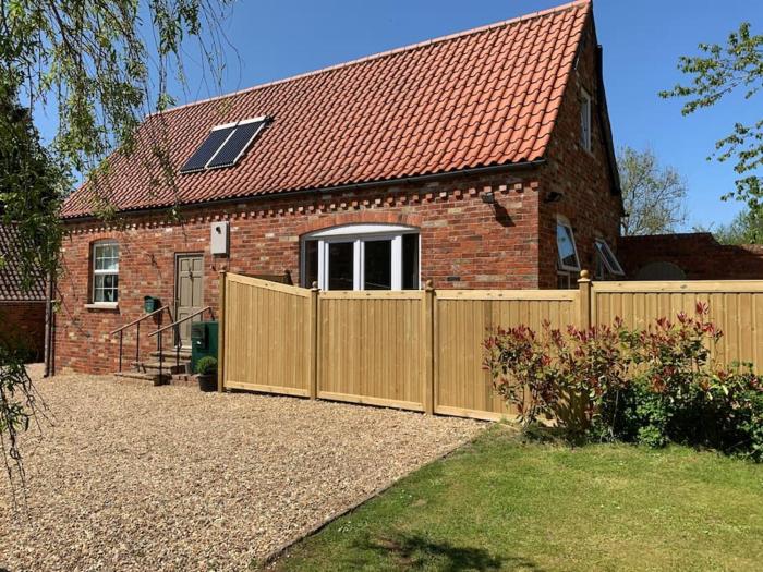 2 Bedroom 2 Bathroom cottage next to the Viking Way Lincolnshire Wolds Dog Friendly
