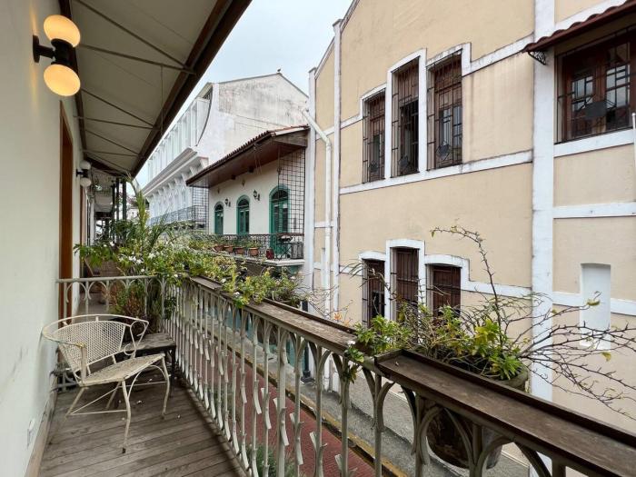 AmazINN Places Casa Bandera I