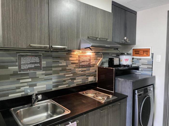 Lovely 1 bedroom at Vista Shaw Residences