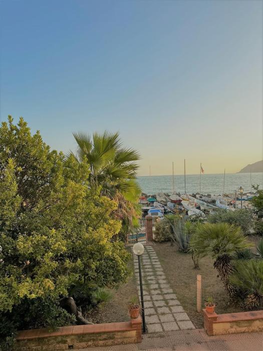 Il Viandante sul Mare